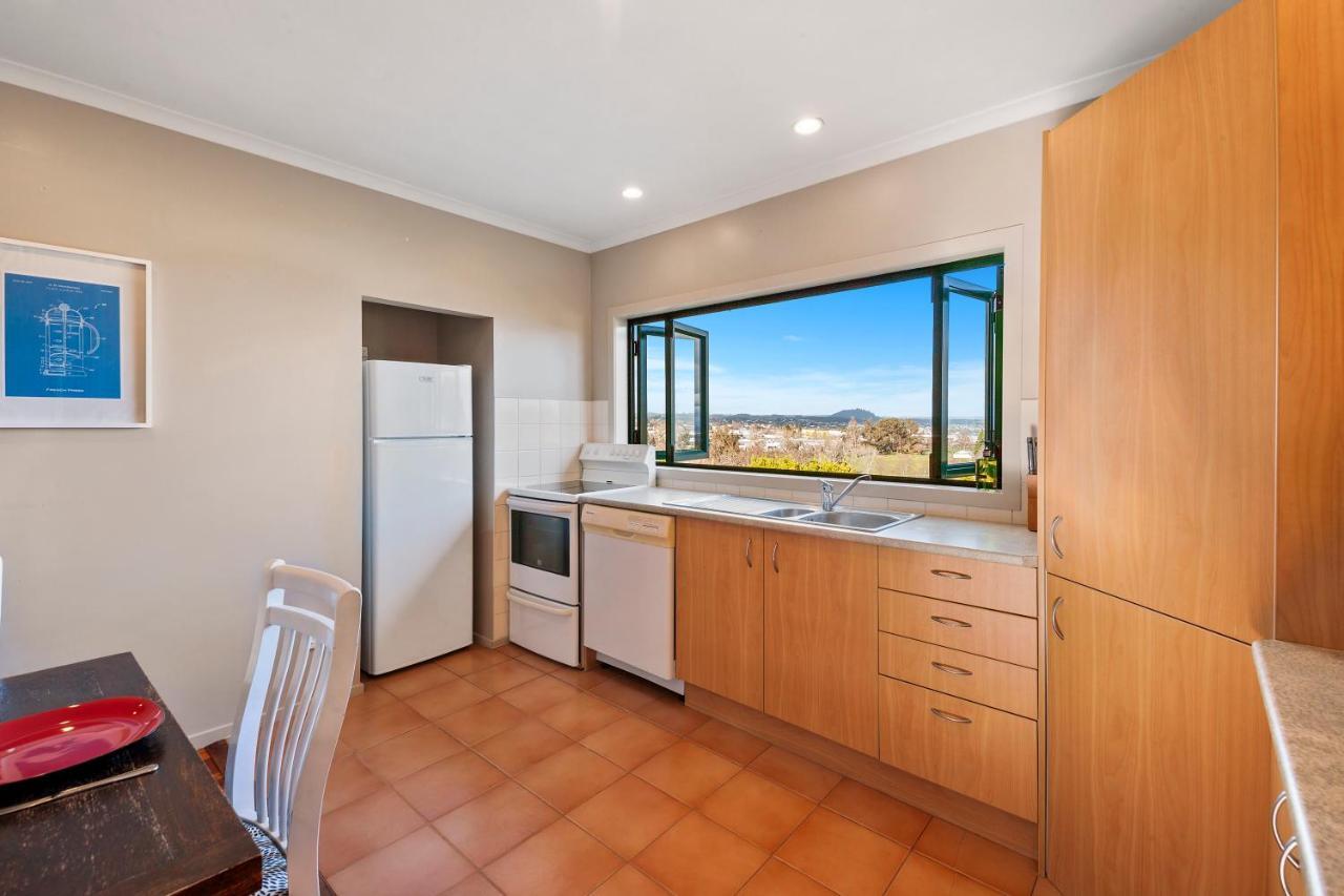 Kaihua Lookout - Taupo Holiday Home Екстер'єр фото